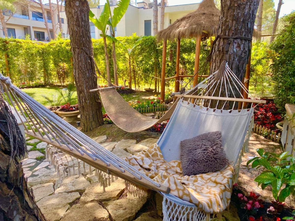 Beach Garden Paradise Durrës Buitenkant foto